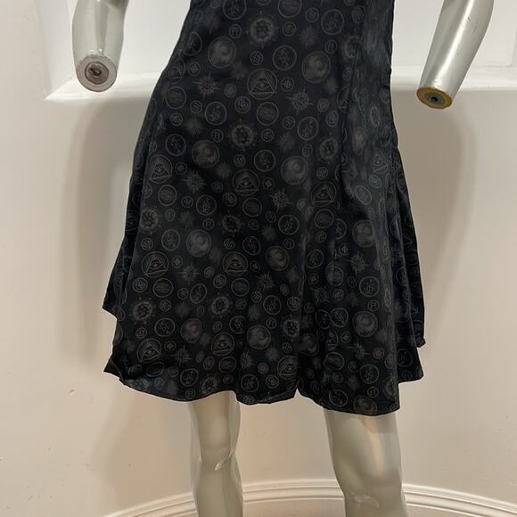 Fantastic Beasts Limited Edition Collection By Hot Topic Dress Size M - Picture 6 of 11